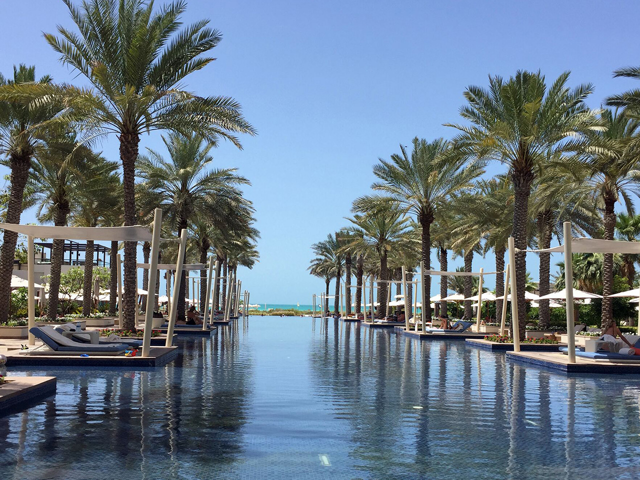 Park Hyatt Abu Dhabi pool